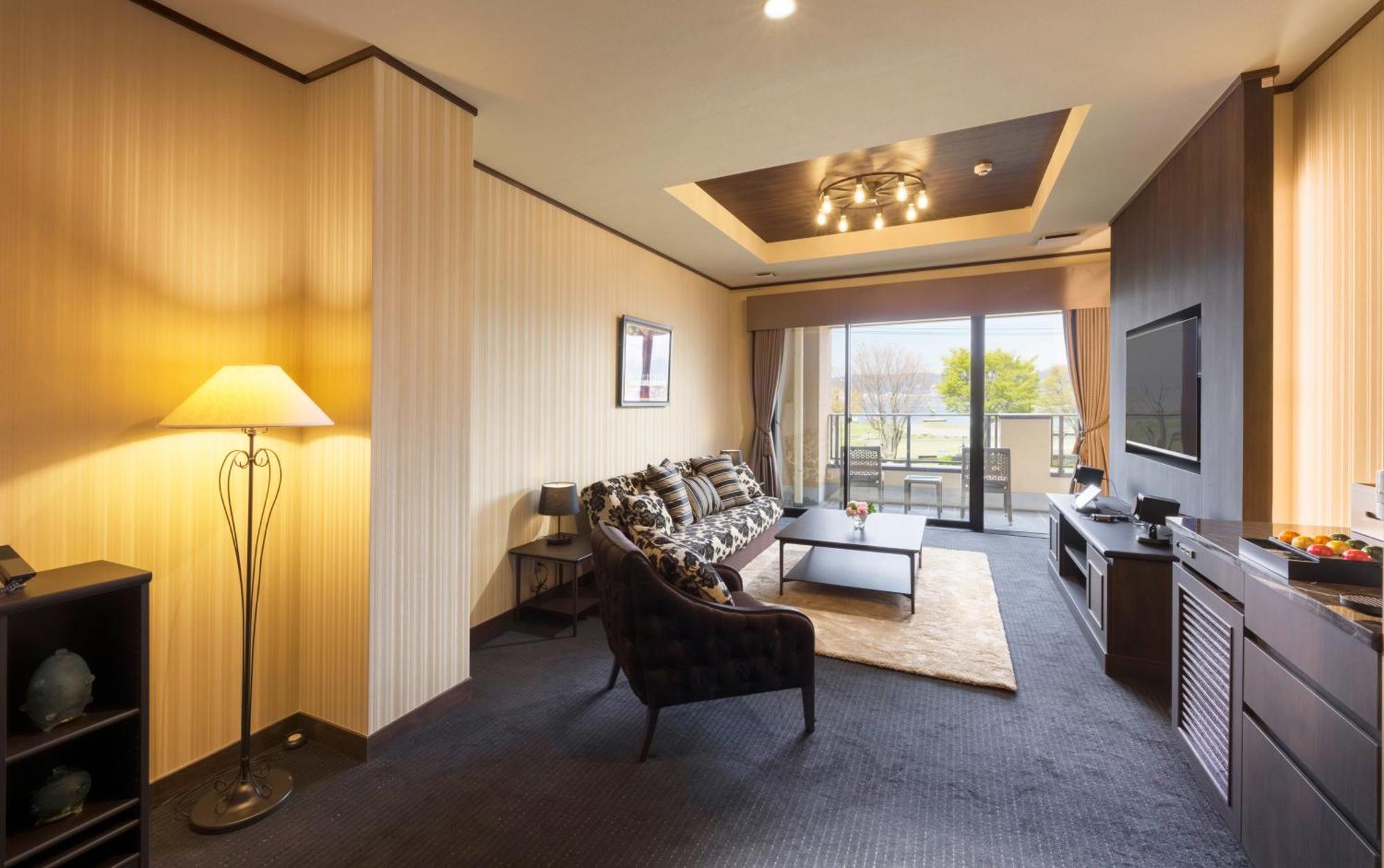 Katakura Silk Hotel Szuva Kültér fotó