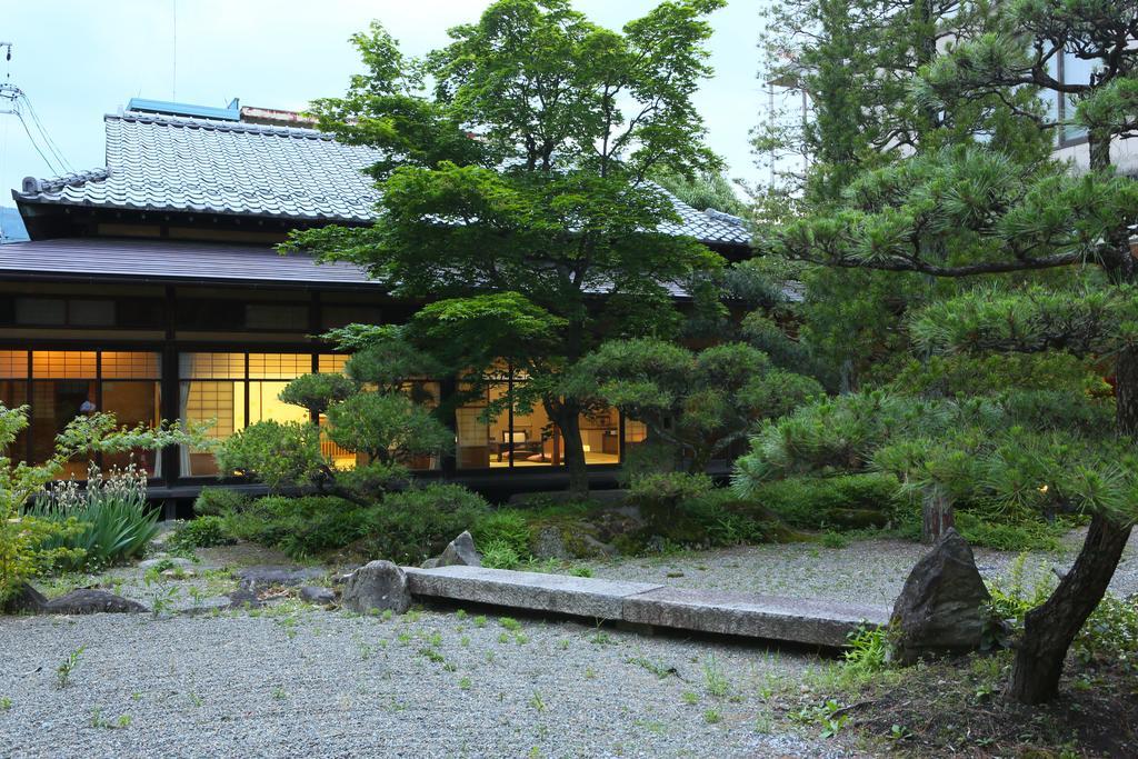 Katakura Silk Hotel Szuva Kültér fotó